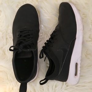 Nike Air Max Thea sneakers